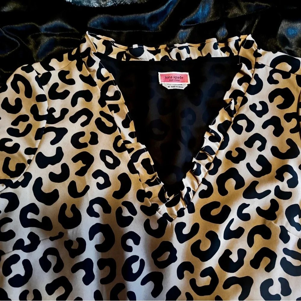 Kate Spade Tan Leopard Print long sleeve Blouse - Picture 2 of 15